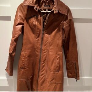 Danier- ✨Genuine Leather✨ Tan Jacket